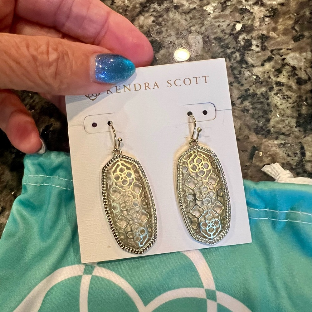 NWT Rare & Retired Kendra Scott Yellow Gold Elle Filigree Earrings Nordstroms Ex